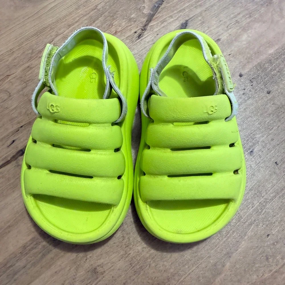 UGG Sport Yeah Slides Slingback Sandals Shoes Key Lime  Toddler‎ 7